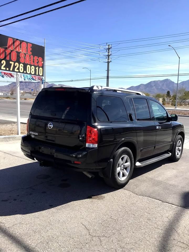 Nissan Armada SL 2013