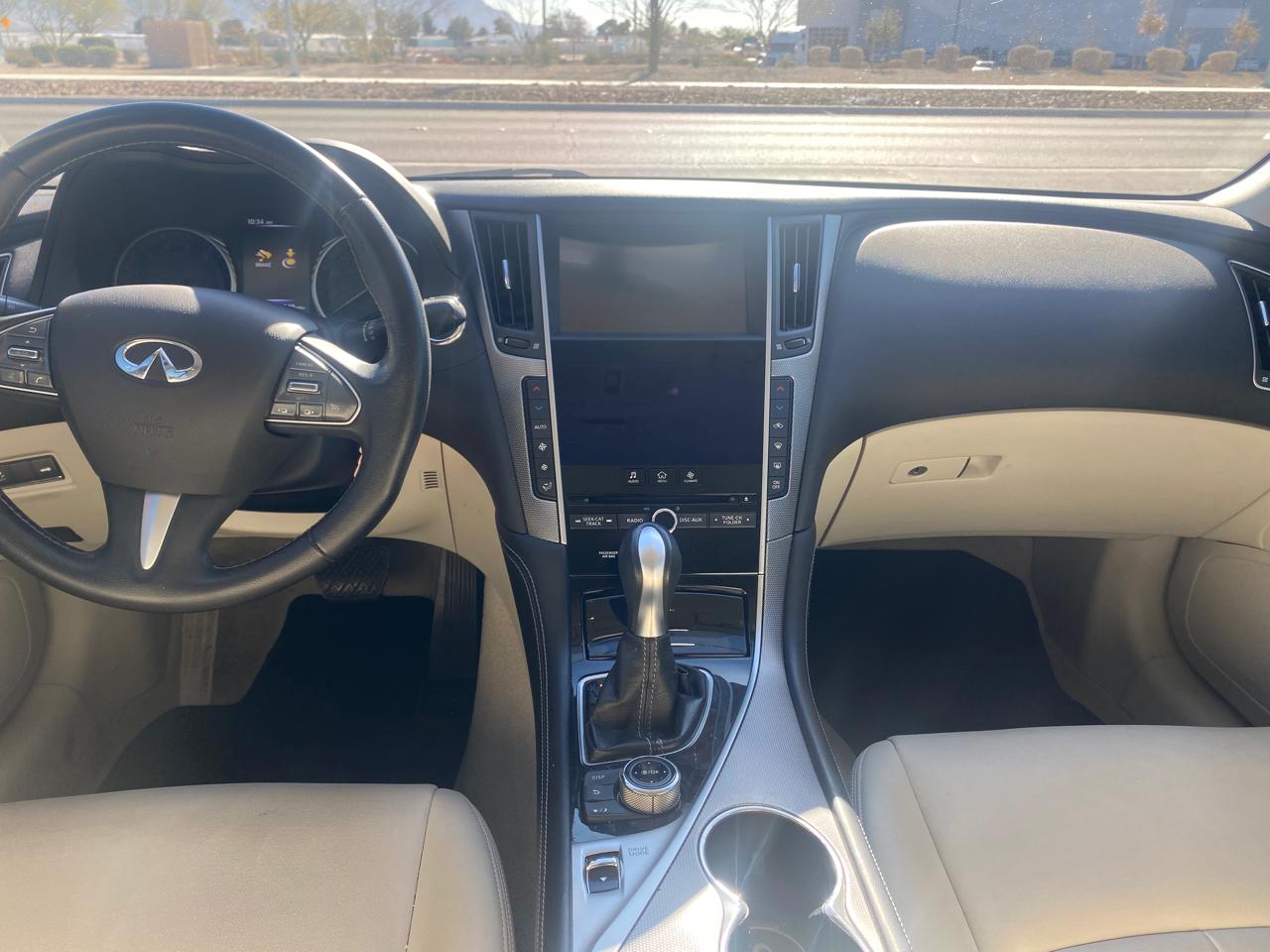 Infiniti Q50 Sport 2015