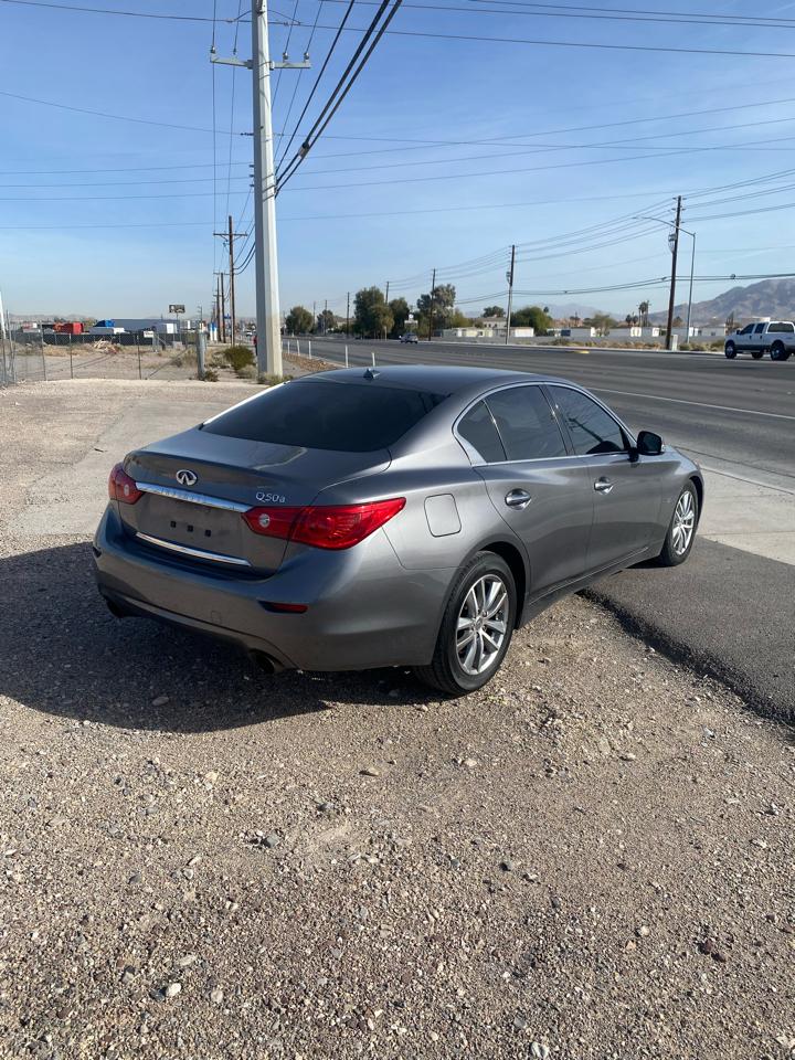 Infiniti Q50  2015