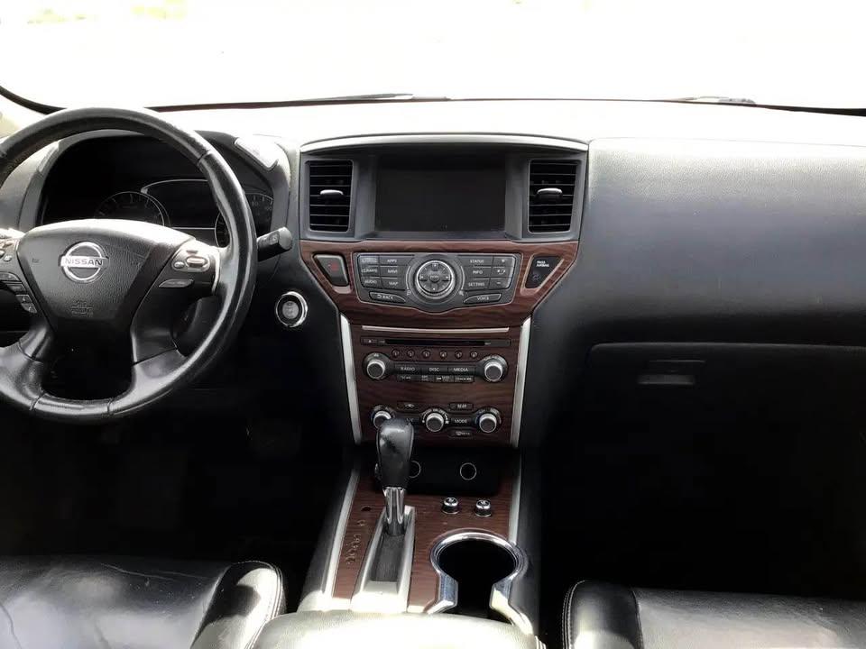 Nissan Pathfinder Platinum 2017