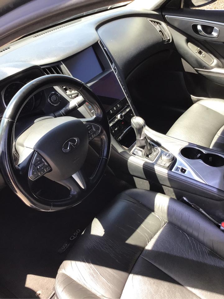 Infiniti Q50 Premium 2014