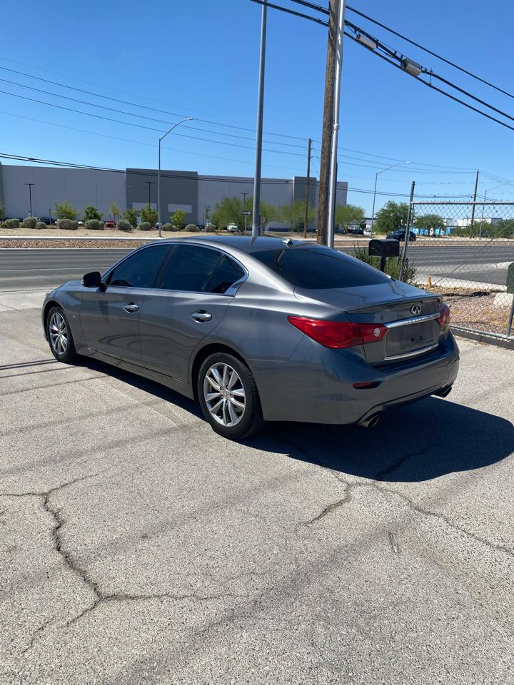 Infiniti Q50 Premium 2015