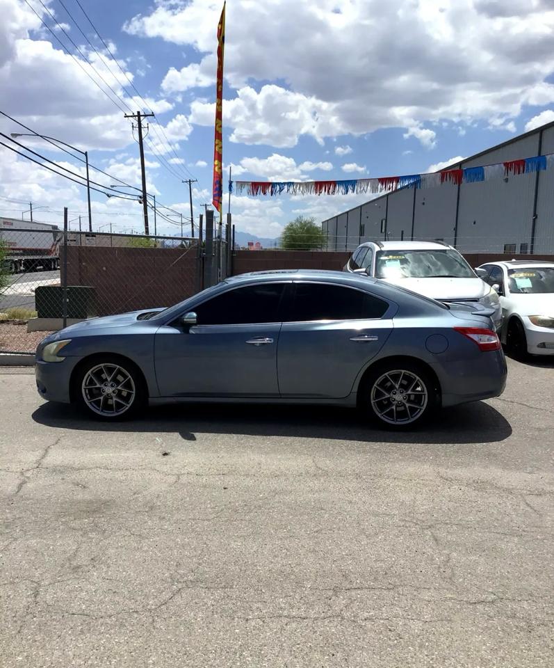 Nissan Maxima SV 2014