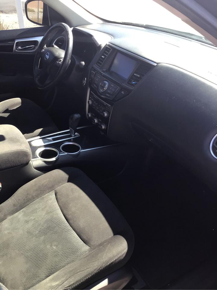 Nissan Pathfinder SL 2015
