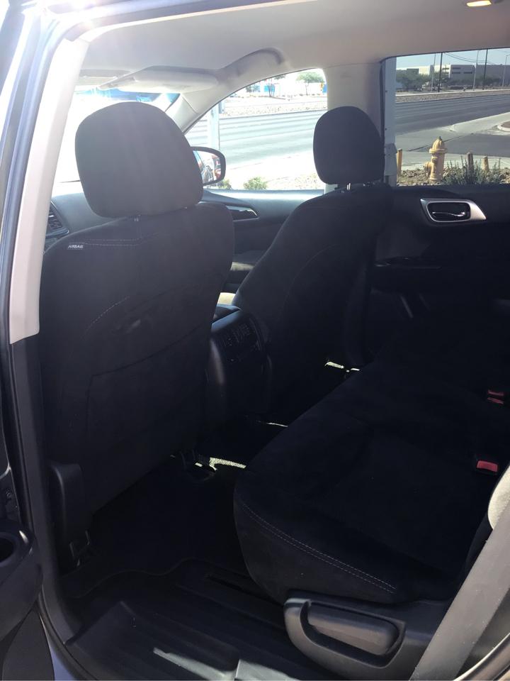 Nissan Pathfinder SL 2015