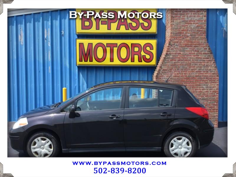 Used 2010 Nissan Versa 1.8 S Hatchback for Sale in Lawrenceburg KY 40342 ByPass Motors, Inc.
