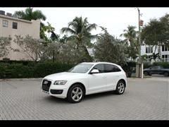 2010 Audi Q5  2010 Audi Q5