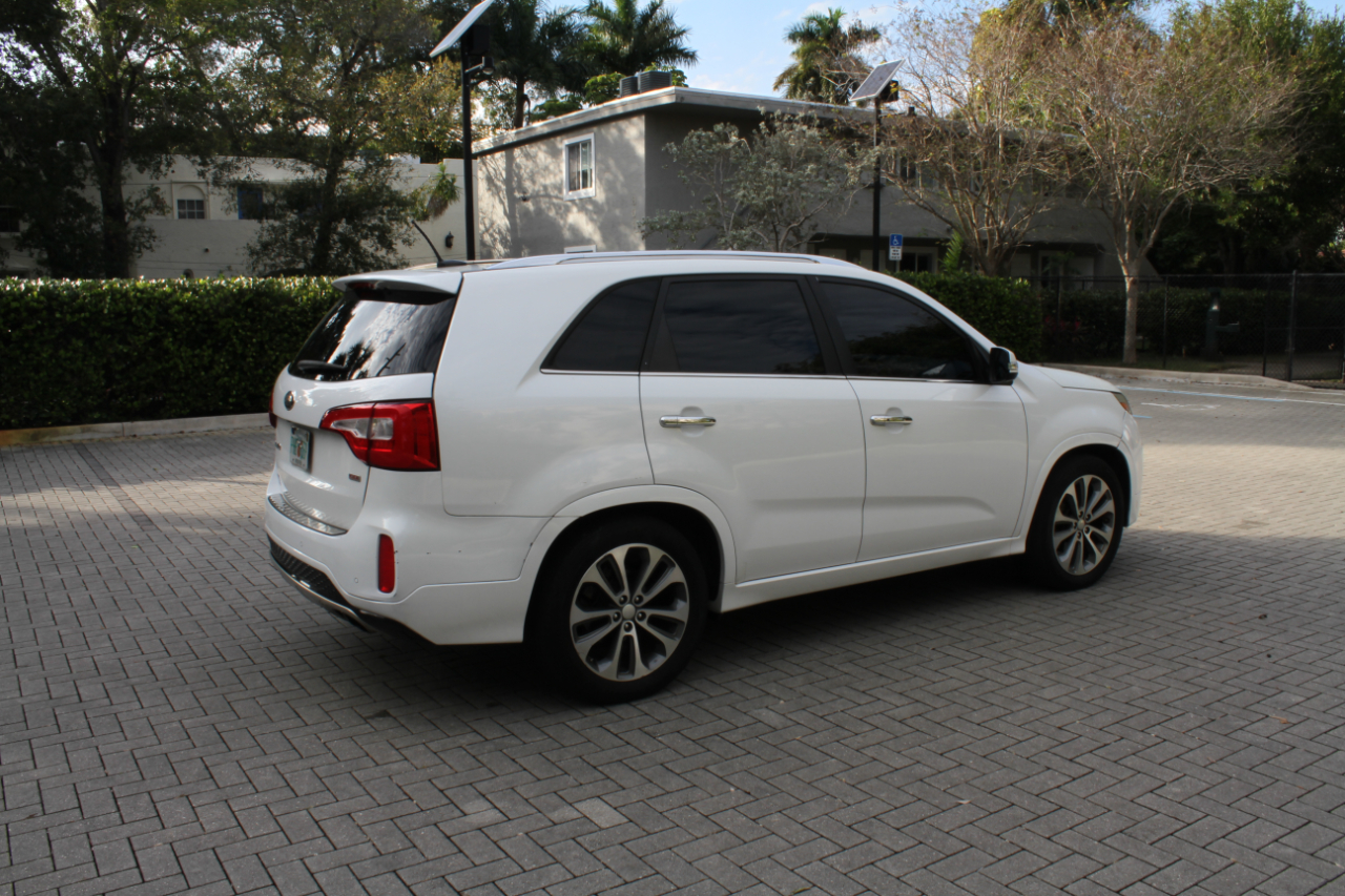 Kia Sorento SX V6 FWD 2015