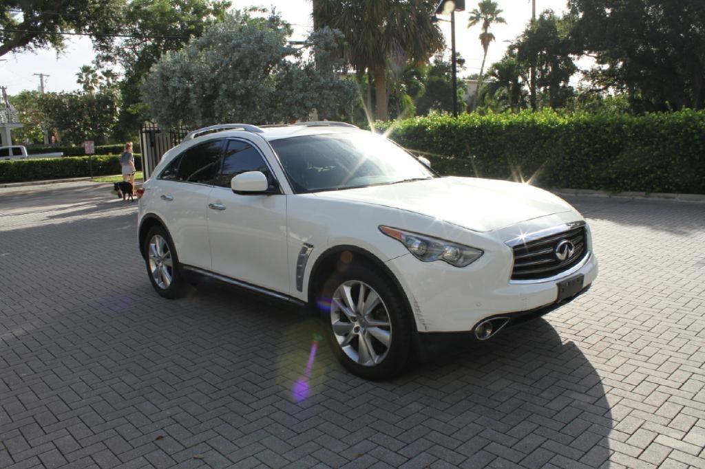 Infiniti FX FX35 AWD 2012