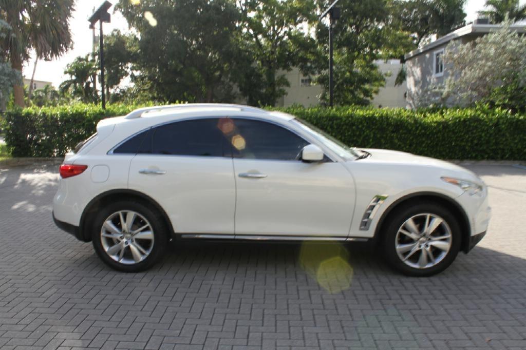Infiniti FX FX35 AWD 2012