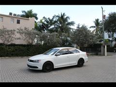 2013 Volkswagen Jetta  2013 Volkswagen Jetta
