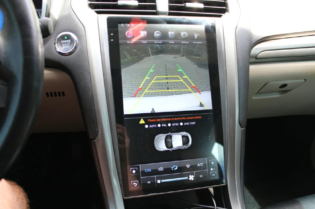 Ford Fusion Hybrid SE 2018