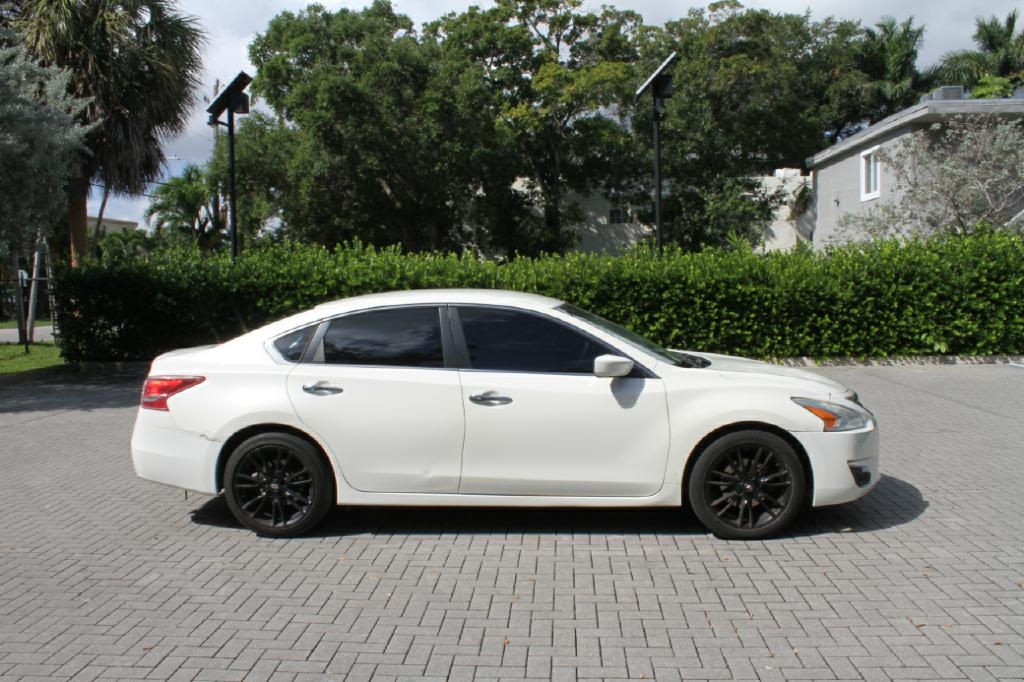 Nissan Altima 2.5 SL 2013 Nissan Altima 2.5 SL 2013