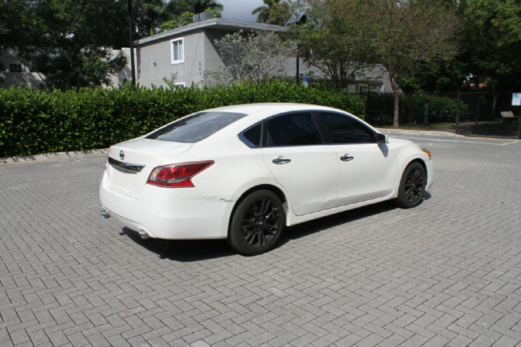 Nissan Altima 2.5 SL 2013 Nissan Altima 2.5 SL 2013