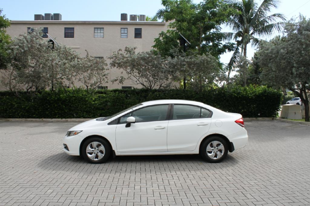 Honda Civic LX Sedan CVT 2014 Honda Civic LX Sedan CVT 2014