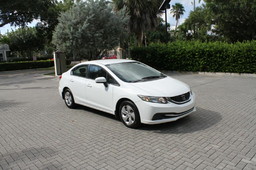 Honda Civic LX Sedan CVT 2014 Honda Civic LX Sedan CVT 2014