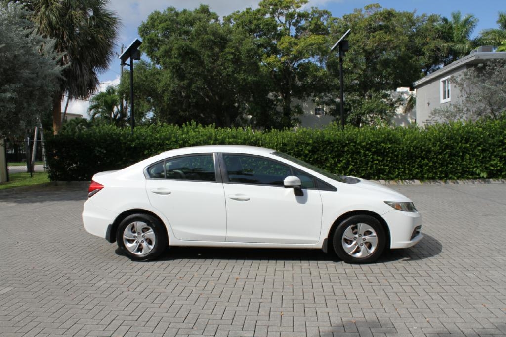Honda Civic LX Sedan CVT 2014 Honda Civic LX Sedan CVT 2014