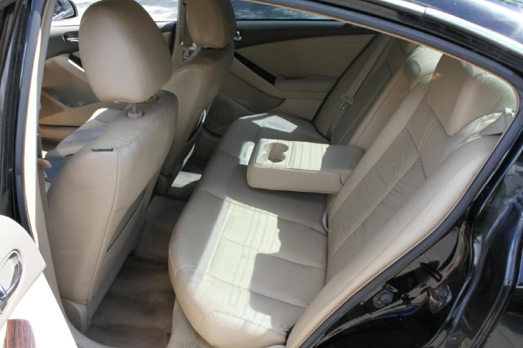 Nissan Altima 2.5 S 2010 Nissan Altima 2.5 S 2010