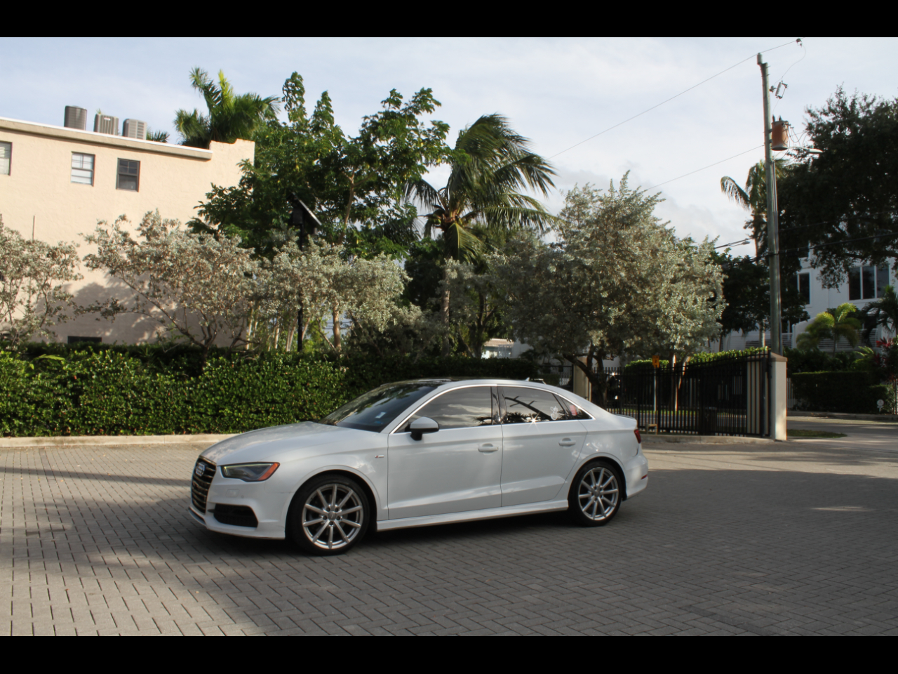 2015 Audi A3 2.0T Premium Sedan quattro S tronic