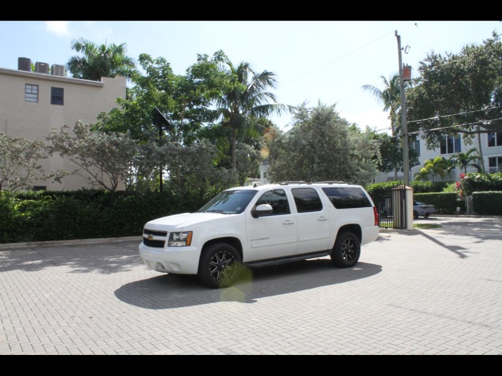 2013 Chevrolet Suburban LTZ 1500 4WD
