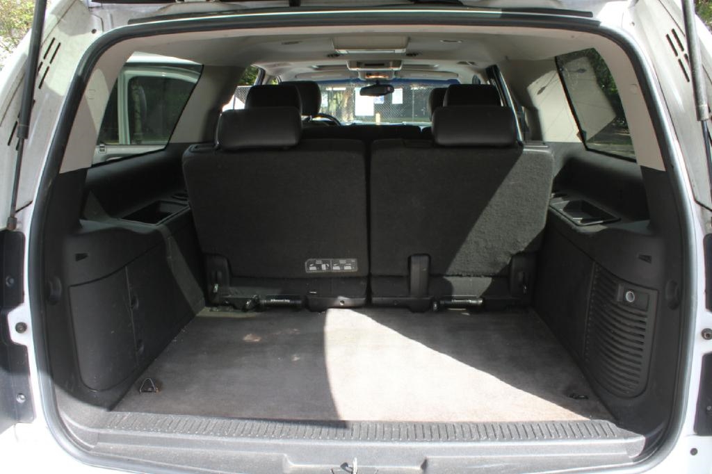 Chevrolet Suburban LTZ 1500 4WD 2013