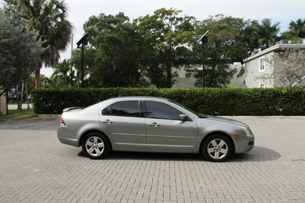 Ford Fusion V6 SE 2008