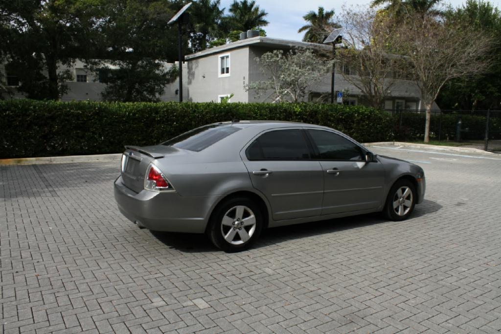 Ford Fusion V6 SE 2008