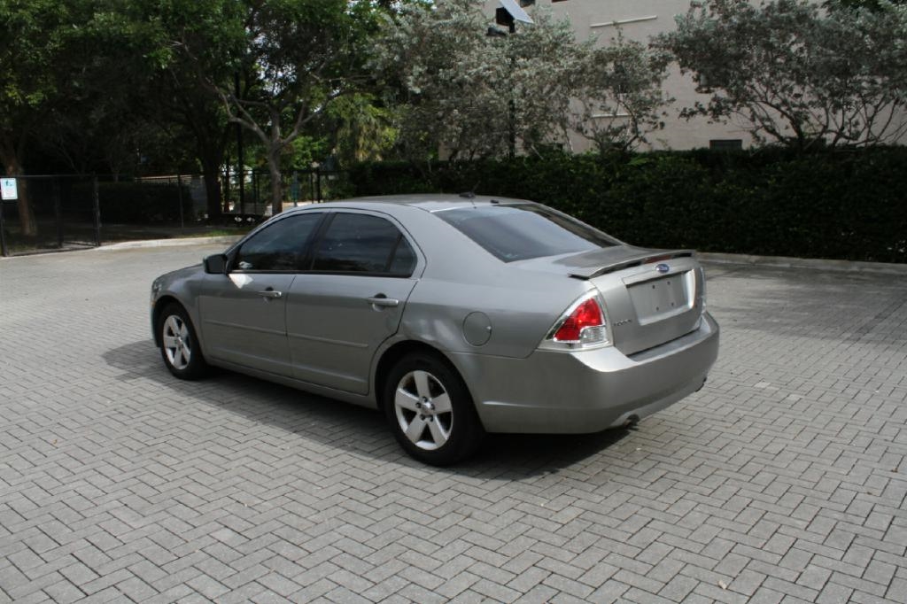 Ford Fusion V6 SE 2008