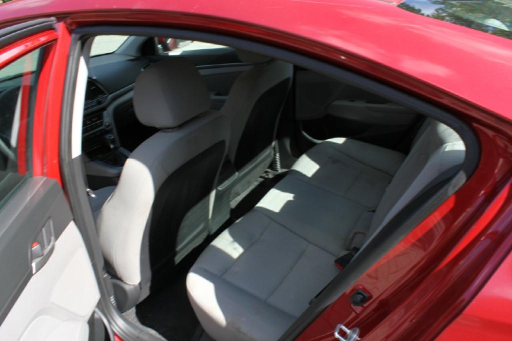 Hyundai Elantra Limited 2018