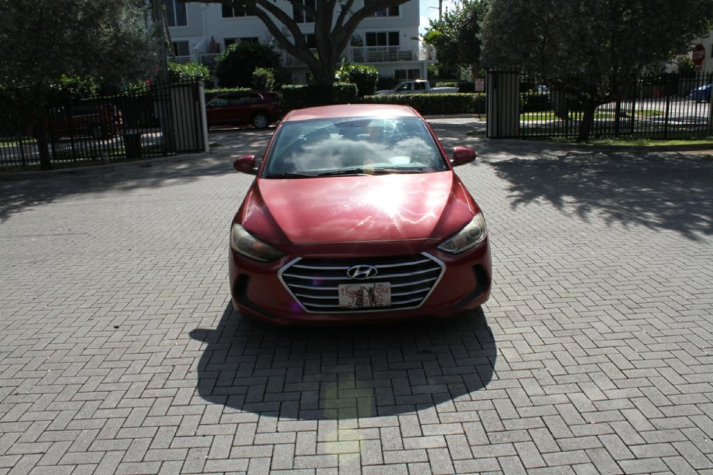 Hyundai Elantra Limited 2018