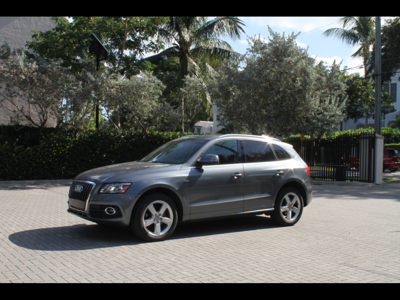 2012 Audi Q5 3.2 quattro Premium