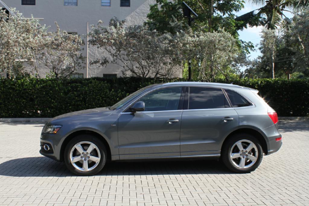 Audi Q5 3.2 quattro Premium 2012