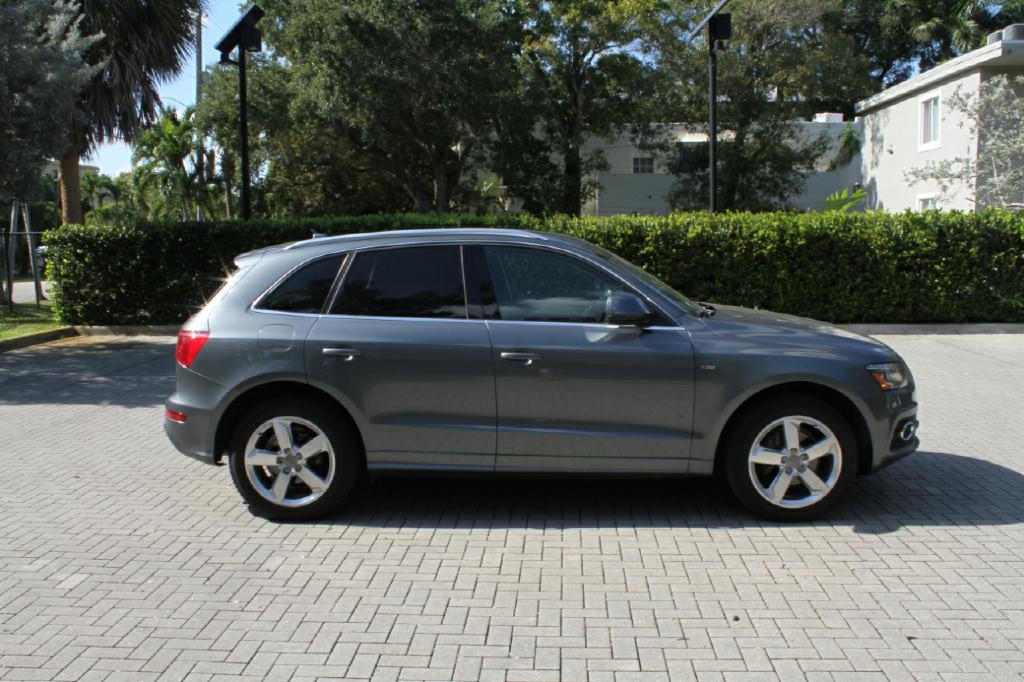 Audi Q5 3.2 quattro Premium 2012