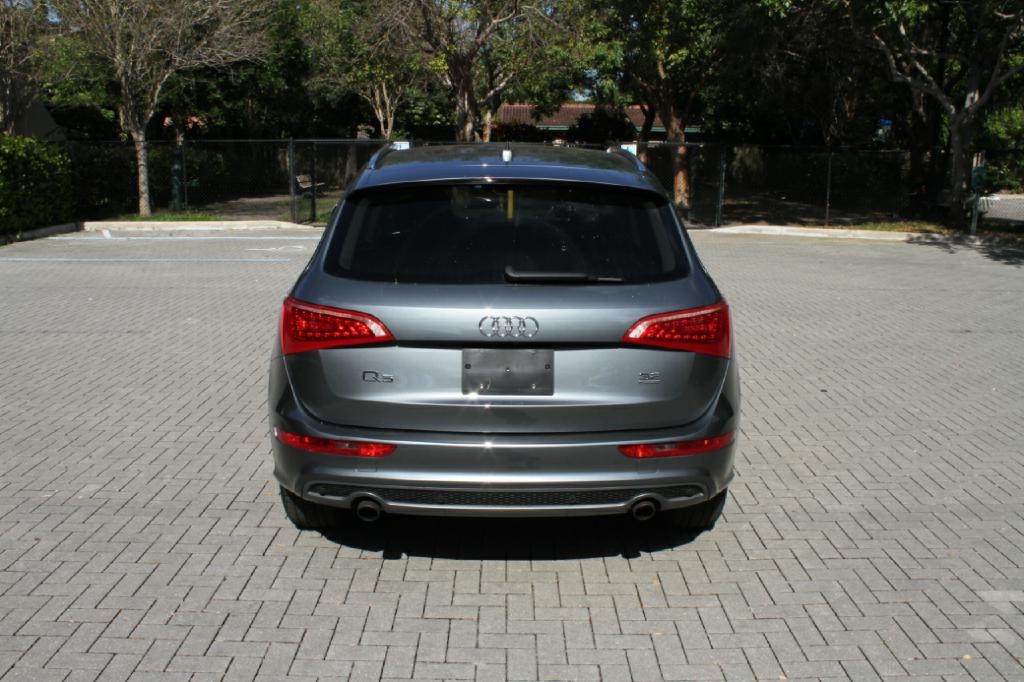 Audi Q5 3.2 quattro Premium 2012