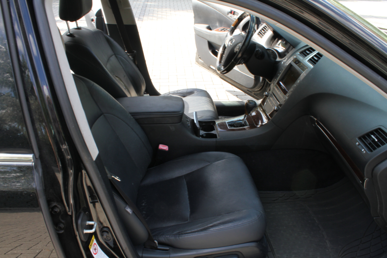 Lexus ES 350 Sedan 2011