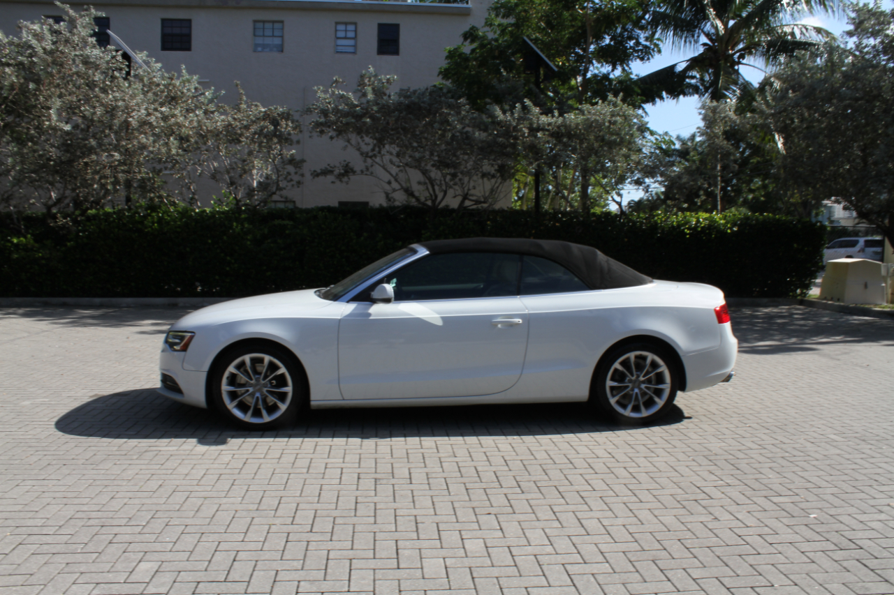 Audi A5 Cabriolet 2.0T quattro Tiptronic 2013