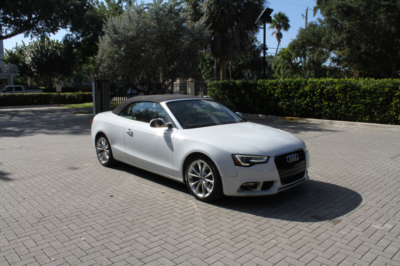 Audi A5 Cabriolet 2.0T quattro Tiptronic 2013