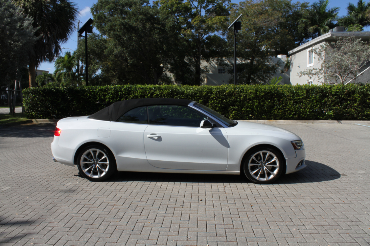 Audi A5 Cabriolet 2.0T quattro Tiptronic 2013
