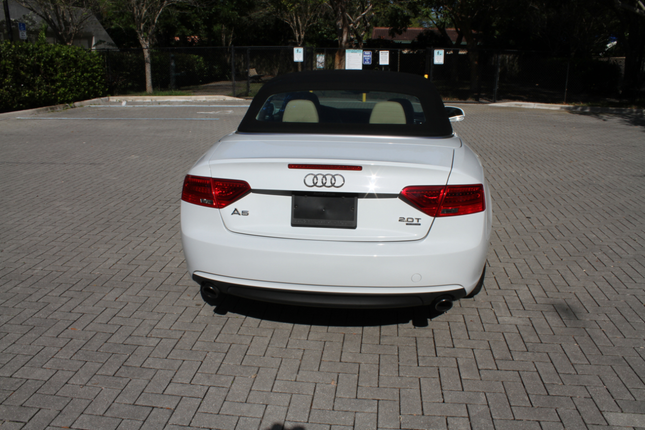 Audi A5 Cabriolet 2.0T quattro Tiptronic 2013