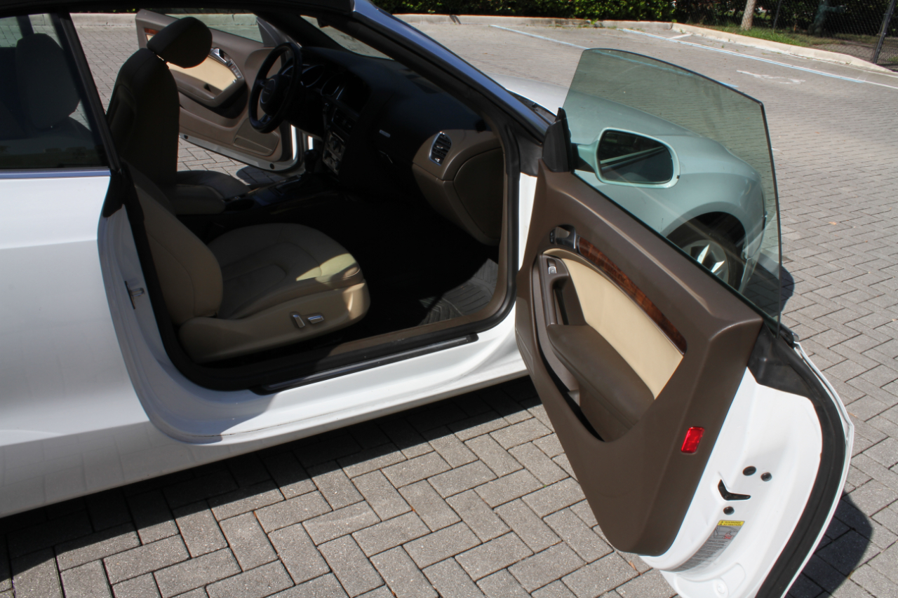 Audi A5 Cabriolet 2.0T quattro Tiptronic 2013