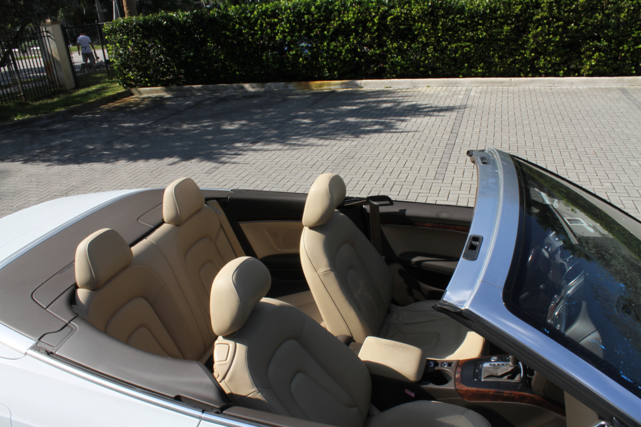 Audi A5 Cabriolet 2.0T quattro Tiptronic 2013