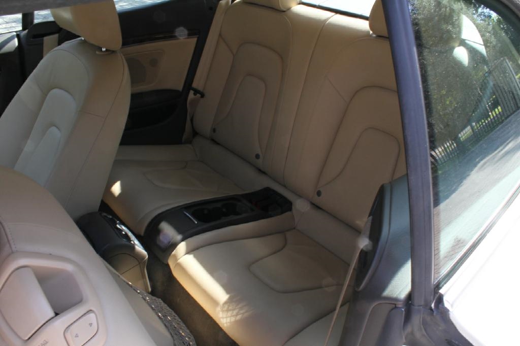 Audi A5 Cabriolet 2.0T quattro Tiptronic 2013