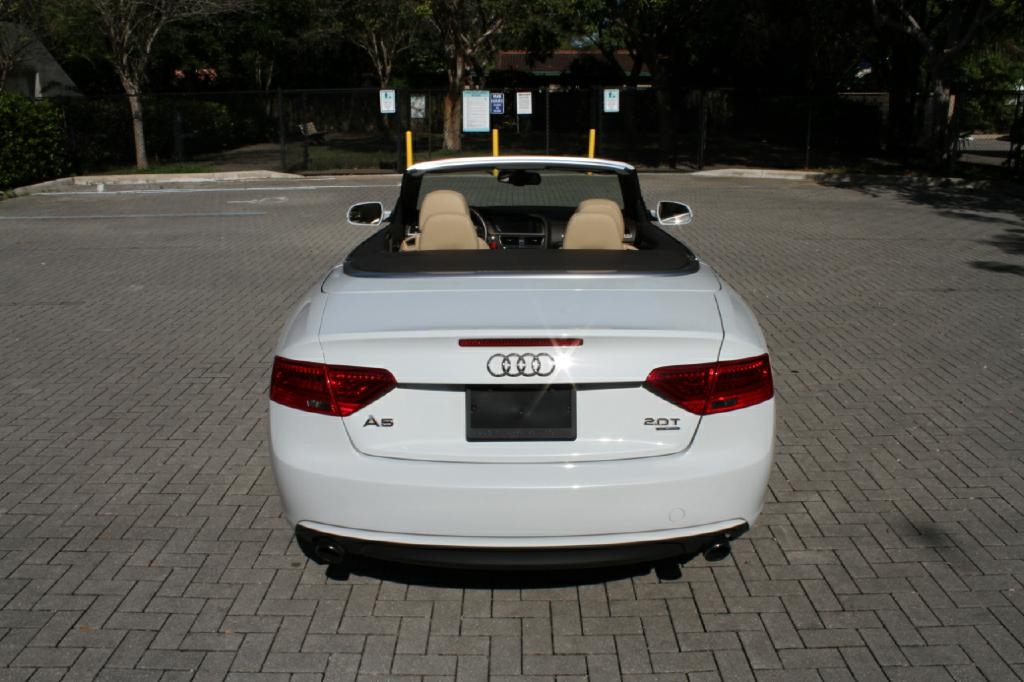 Audi A5 Cabriolet 2.0T quattro Tiptronic 2013