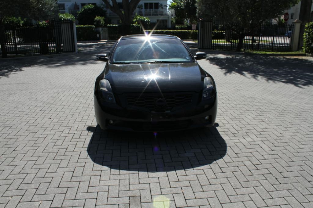 Nissan Altima 2.5 S Coupe 2008