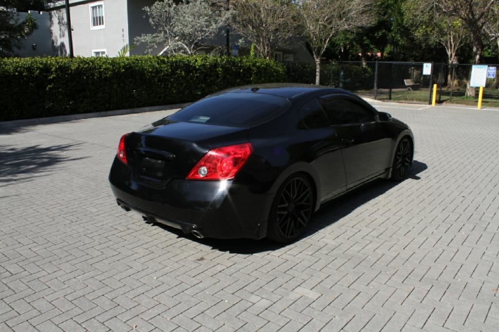 Nissan Altima 2.5 S Coupe 2008