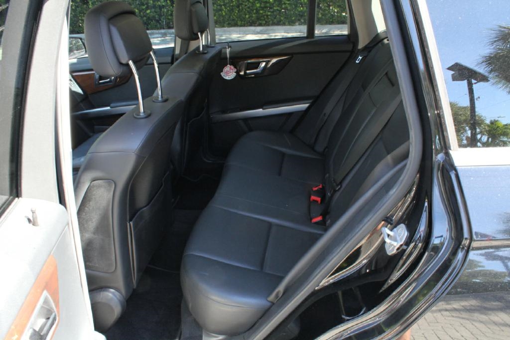 Mercedes-Benz GLK-Class GLK350 4MATIC 2011