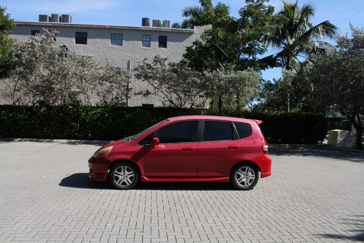 Honda Fit Sport 5-Speed AT 2008