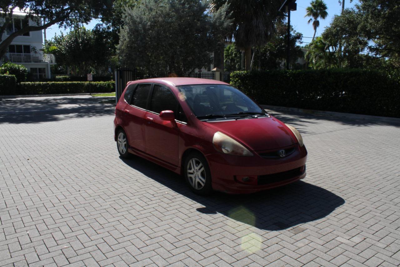 Honda Fit Sport 5-Speed AT 2008