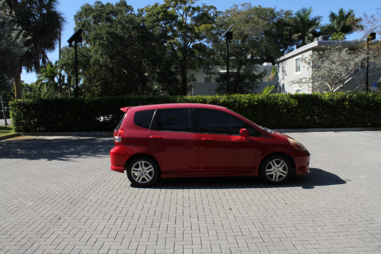 Honda Fit Sport 5-Speed AT 2008