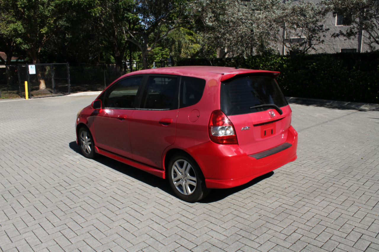 Honda Fit Sport 5-Speed AT 2008